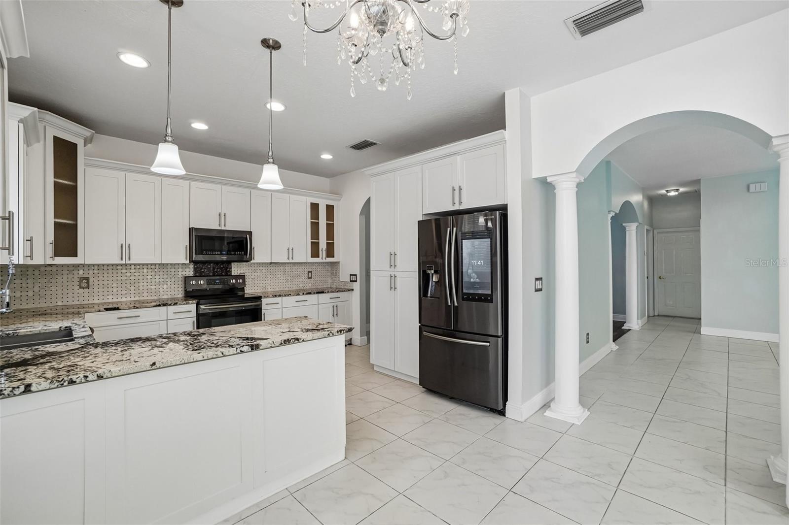 Image 17 of 66 For 18032 Malakai Isle Drive