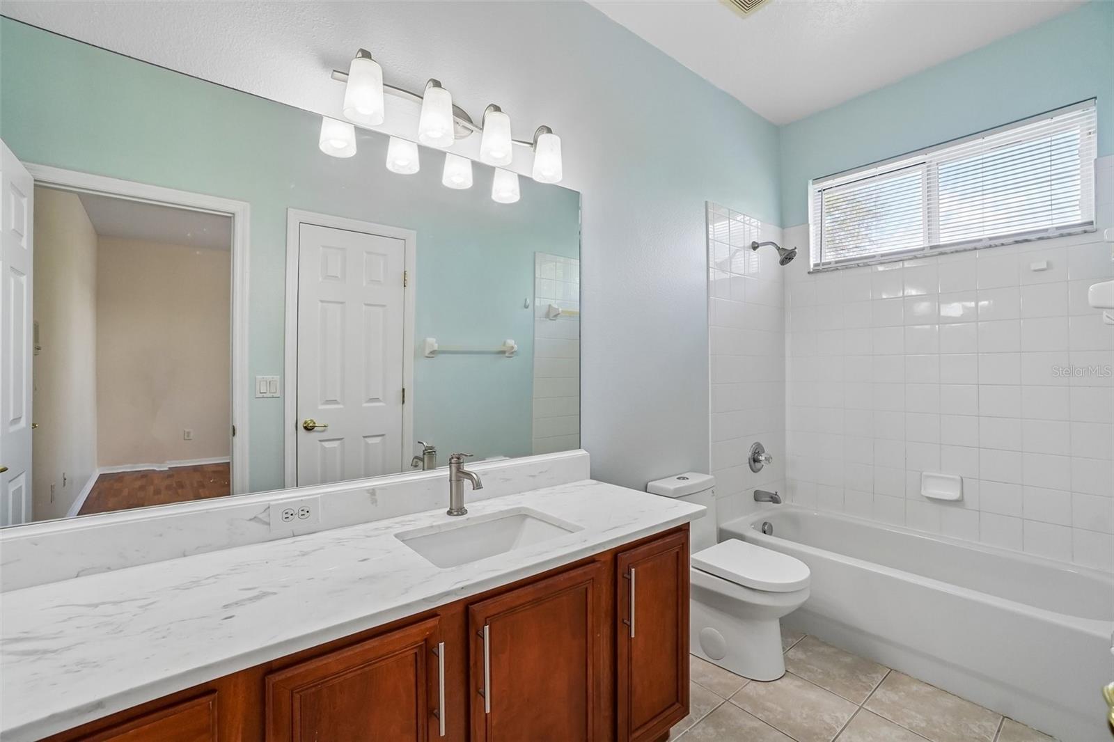 Image 31 of 66 For 18032 Malakai Isle Drive