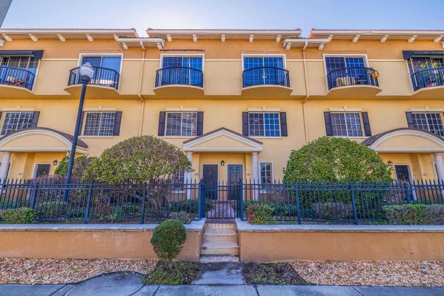 Details for 5252 Kennedy Boulevard, TAMPA, FL 33609