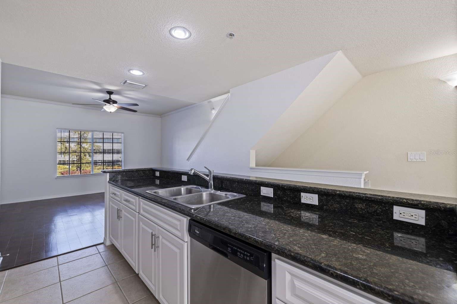 Image 10 of 34 For 5252 Kennedy Boulevard