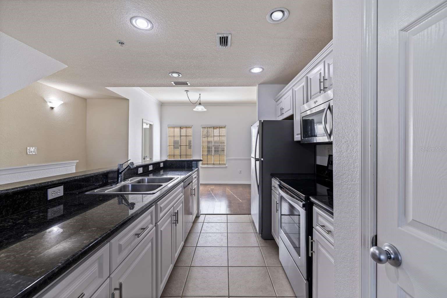Image 11 of 34 For 5252 Kennedy Boulevard