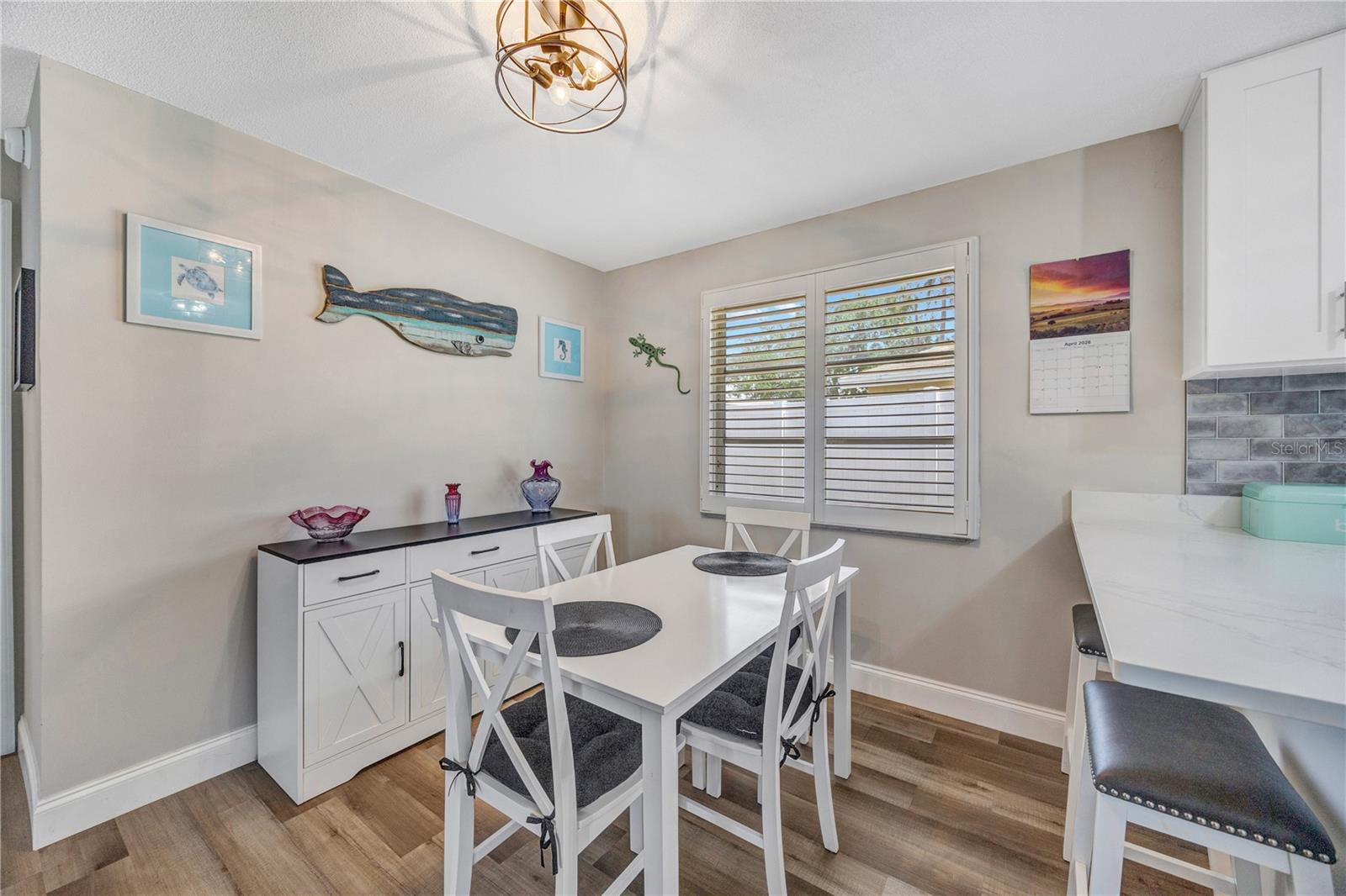 Image 17 of 59 For 2155 Edythe Dr