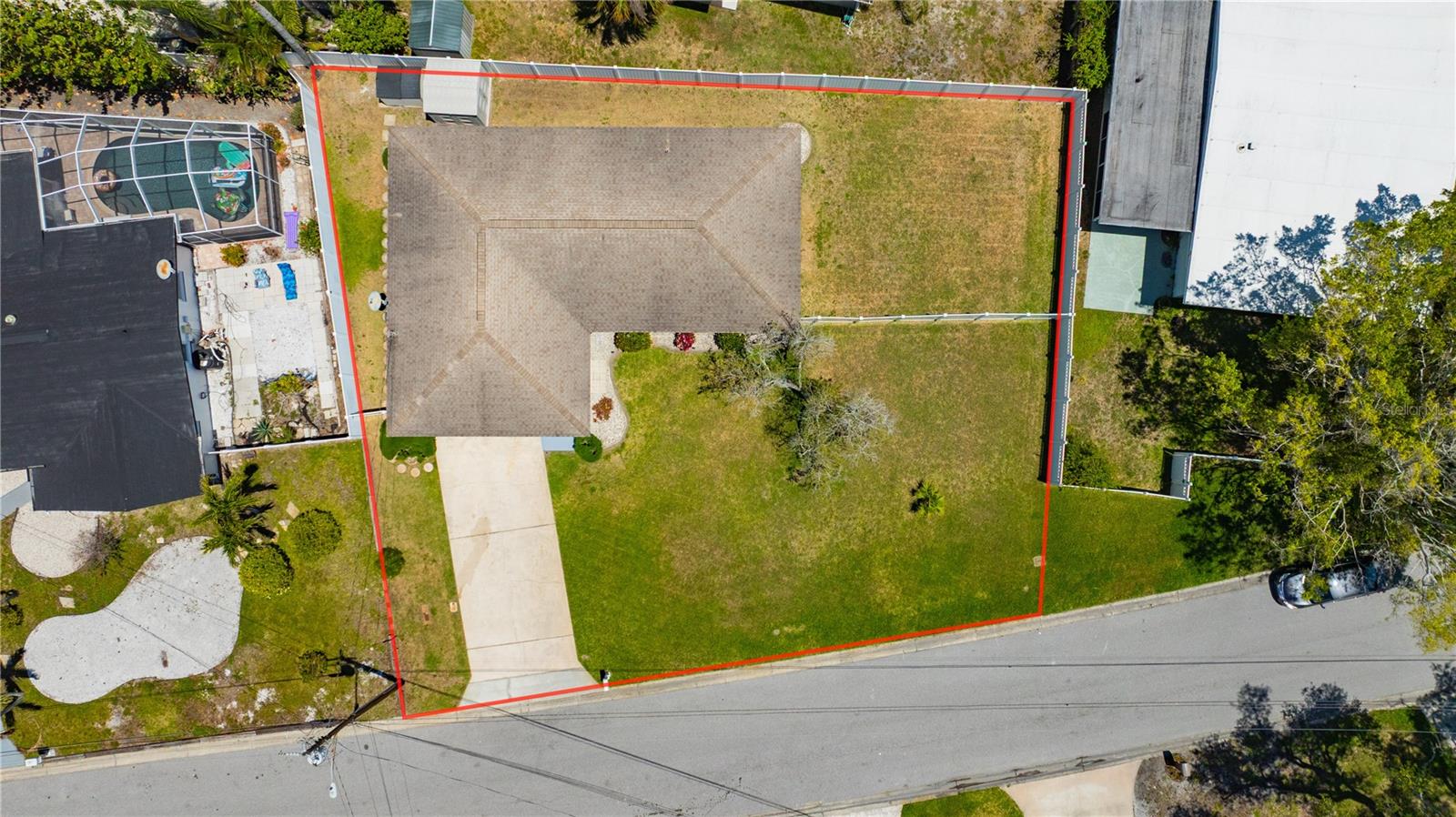Image 54 of 59 For 2155 Edythe Dr