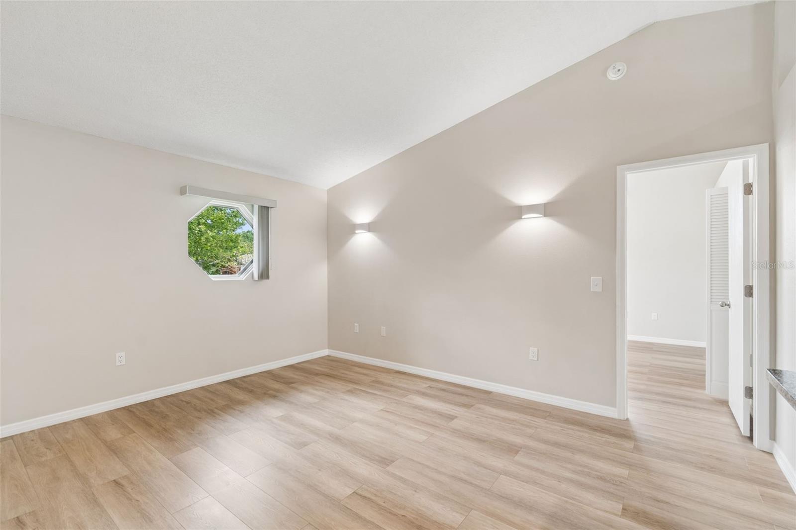 Image 22 of 55 For 8031 Gabriel Drive