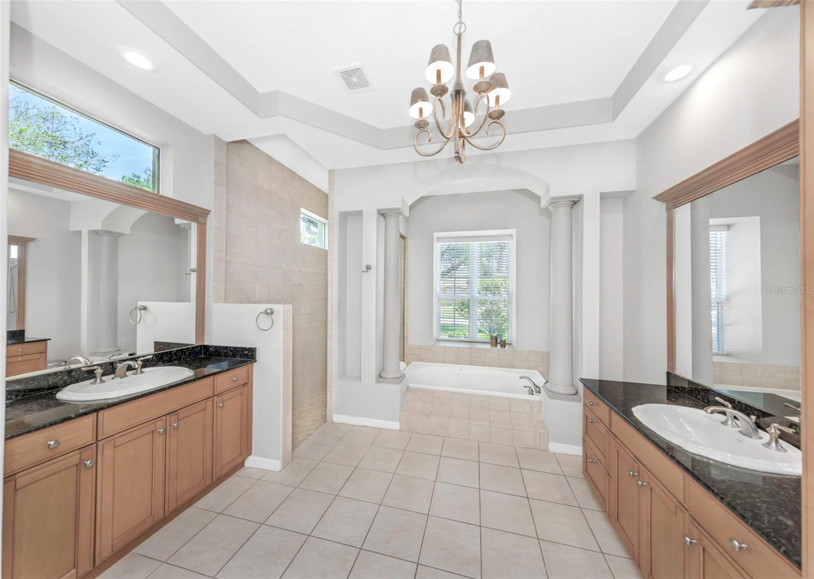 Listing photo id 23 for 3716 Janus Way