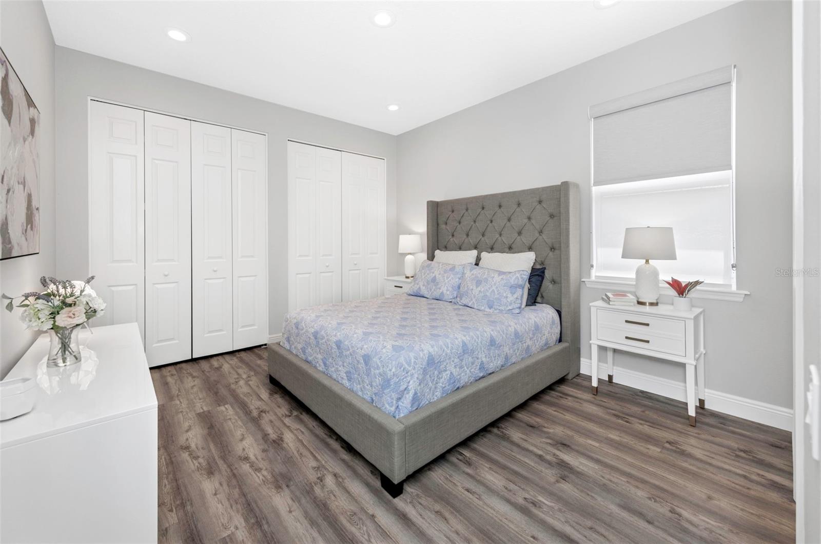 Listing photo id 30 for 3716 Janus Way