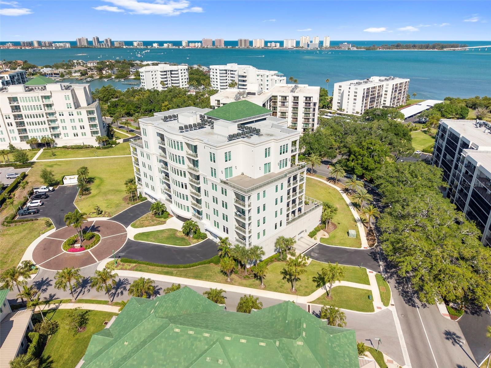 Image 42 of 46 For 8 Palm Terrace 201