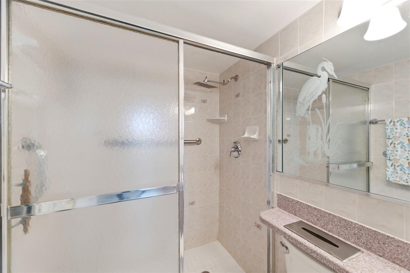 Image 37 of 61 For 19701 Gulf Boulevard 417