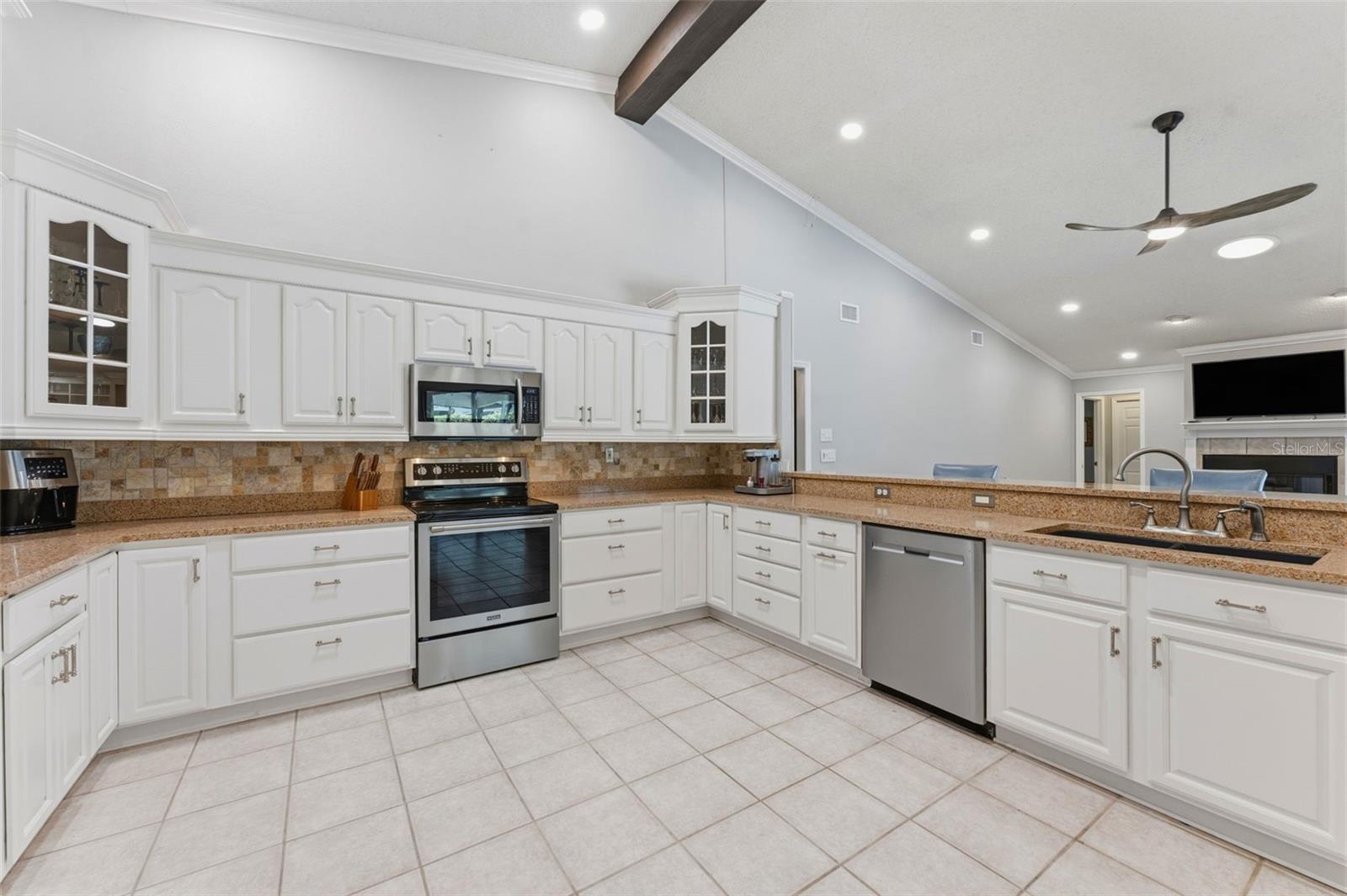 Image 16 of 54 For 3285 Tarpon Woods Boulevard