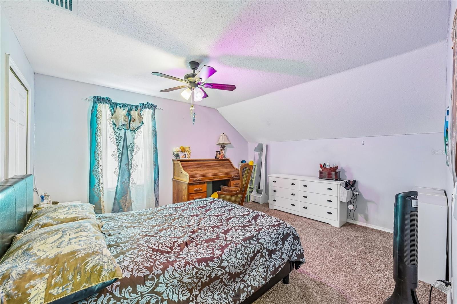 Image 19 of 26 For 24348 Summer Wind Court