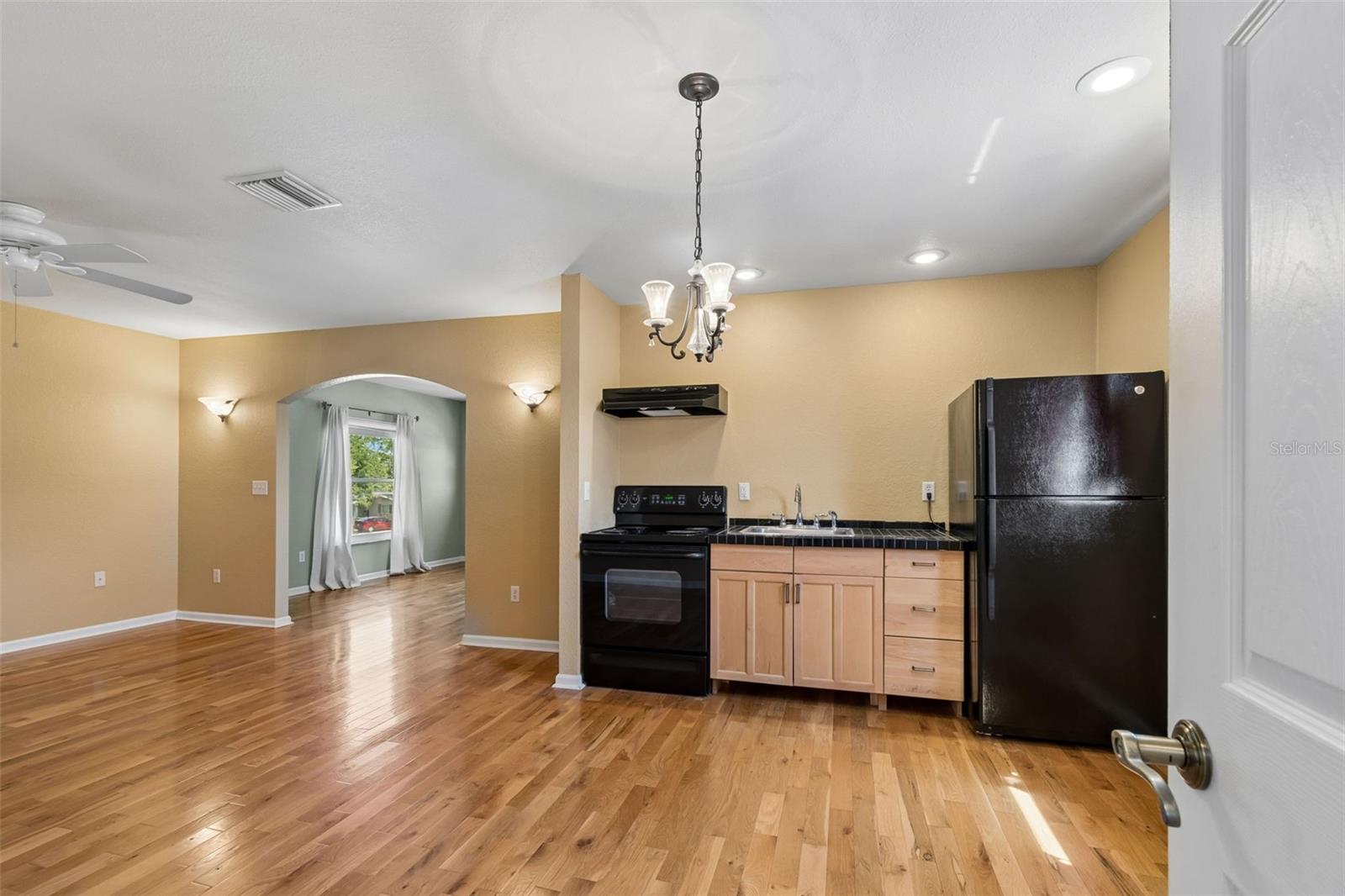 Image 18 of 35 For 2863 60th Way N