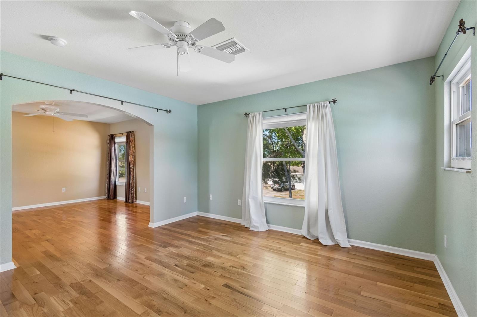 Image 21 of 35 For 2863 60th Way N