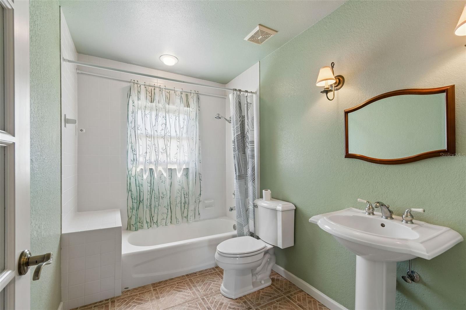 Image 23 of 35 For 2863 60th Way N