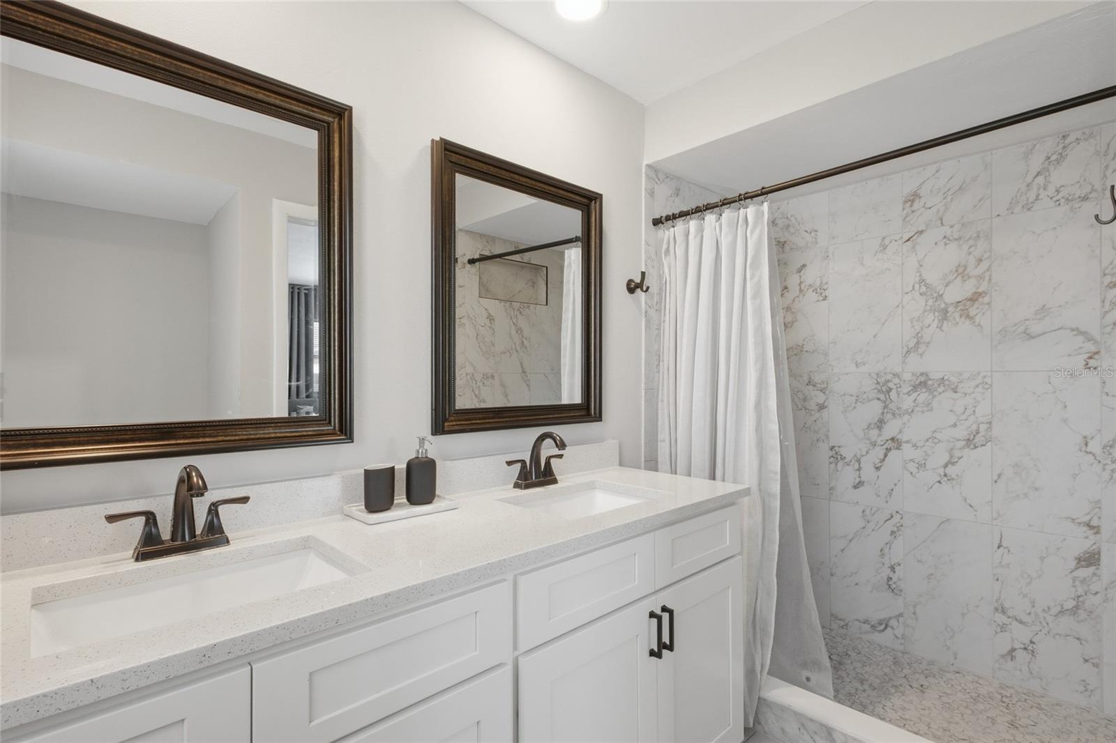 Image 21 of 34 For 12966 115th Street