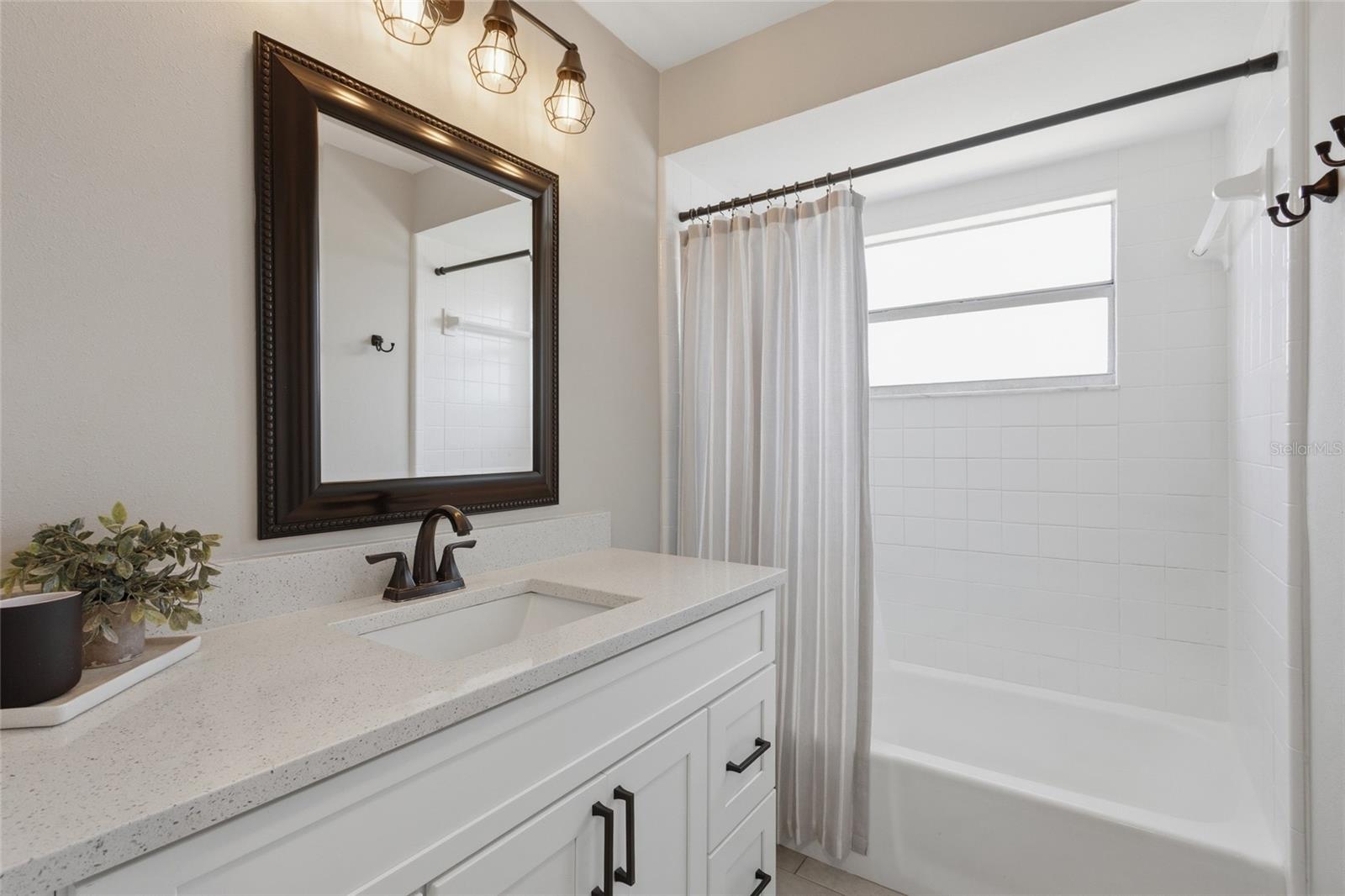 Image 24 of 34 For 12966 115th Street
