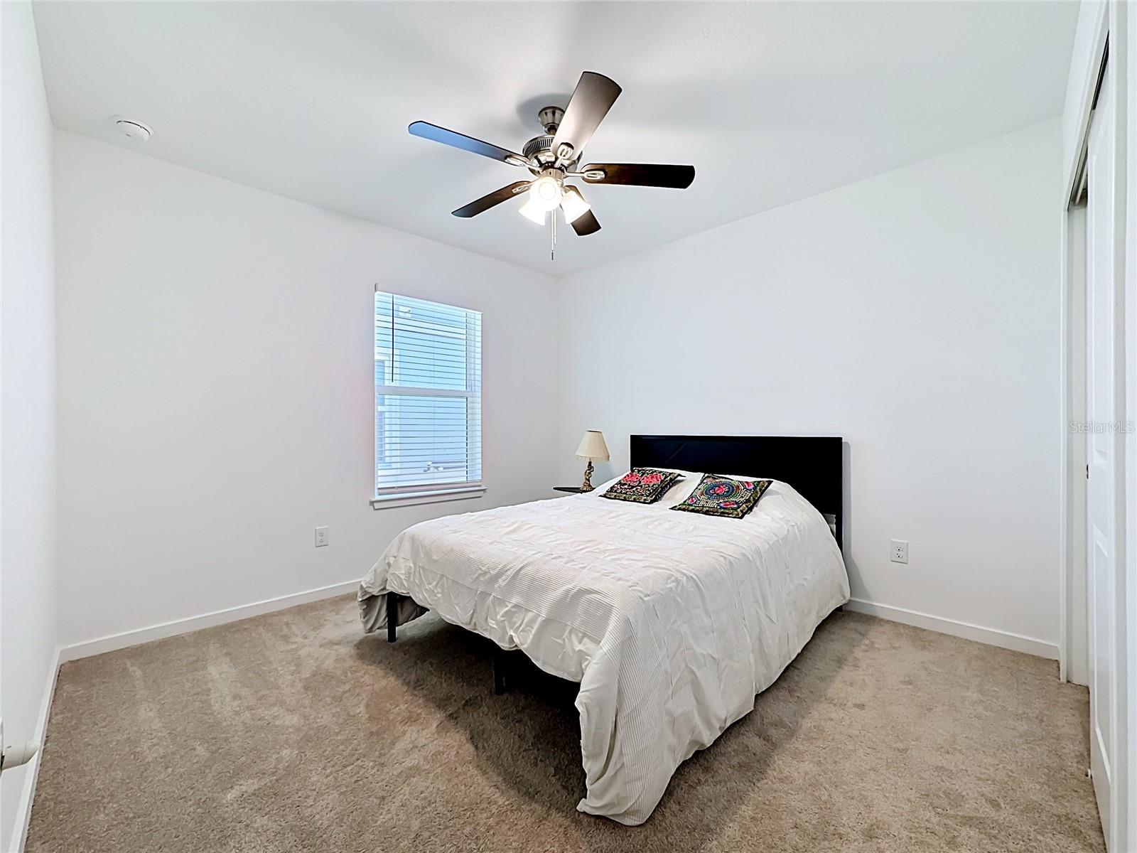 Image 22 of 40 For 6080 Jensen View Avenue