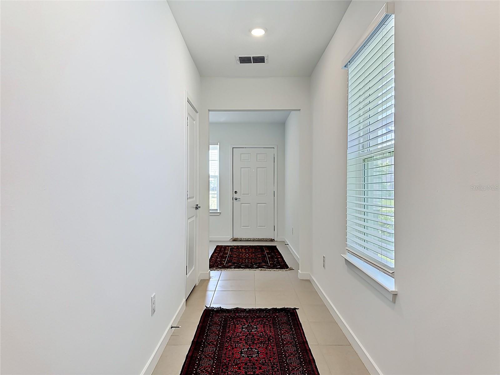 Image 4 of 40 For 6080 Jensen View Avenue