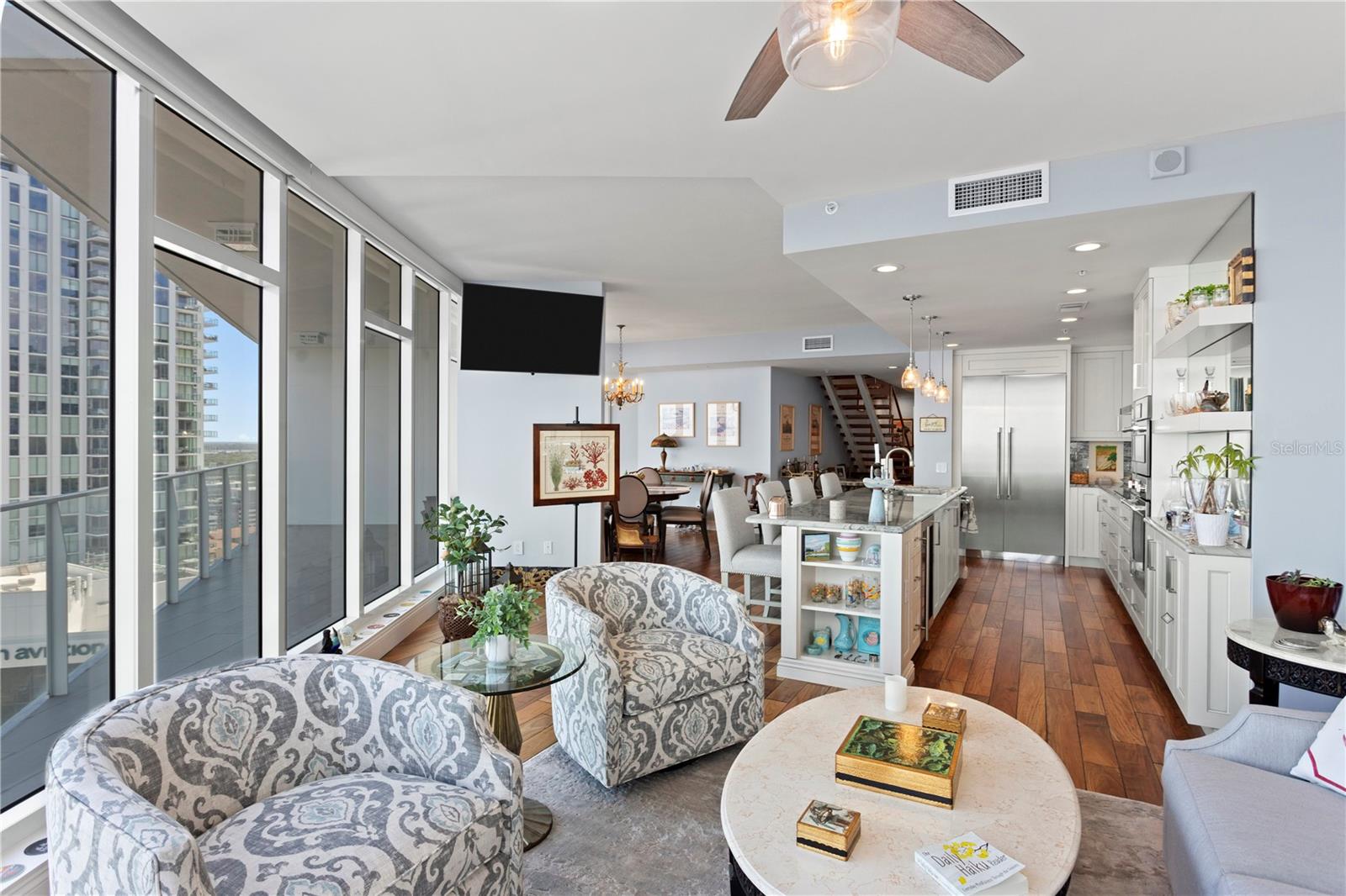 Image 21 of 63 For 175 1st Street S 2307