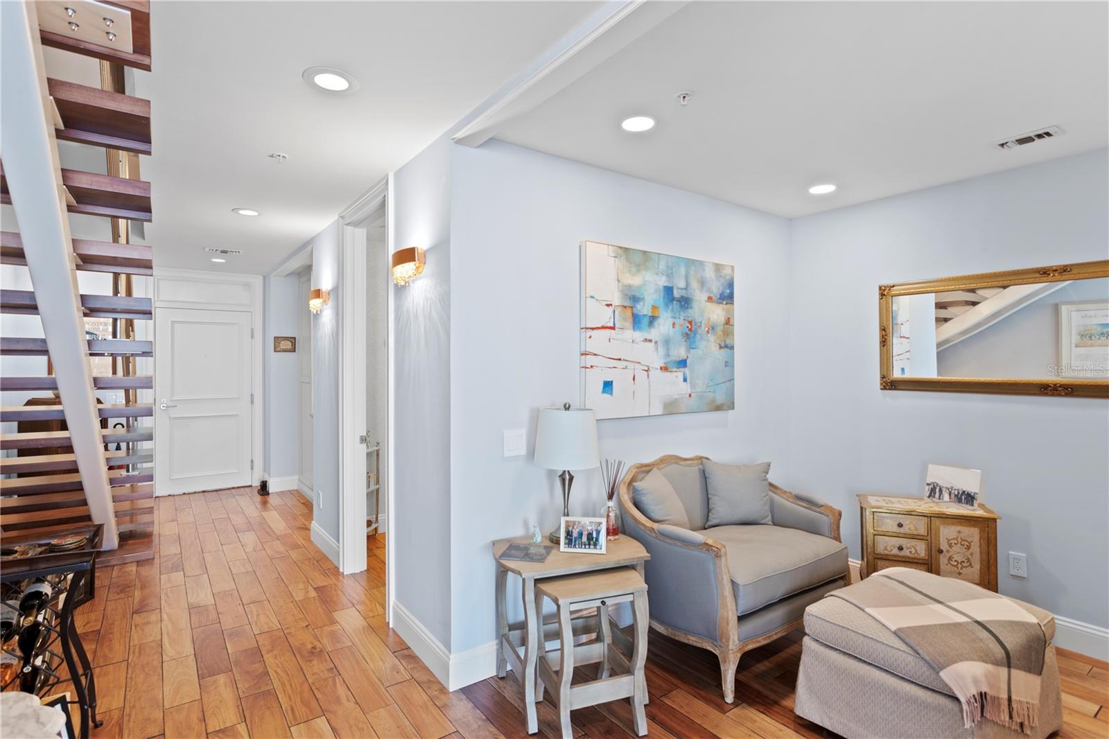 Image 31 of 63 For 175 1st Street S 2307