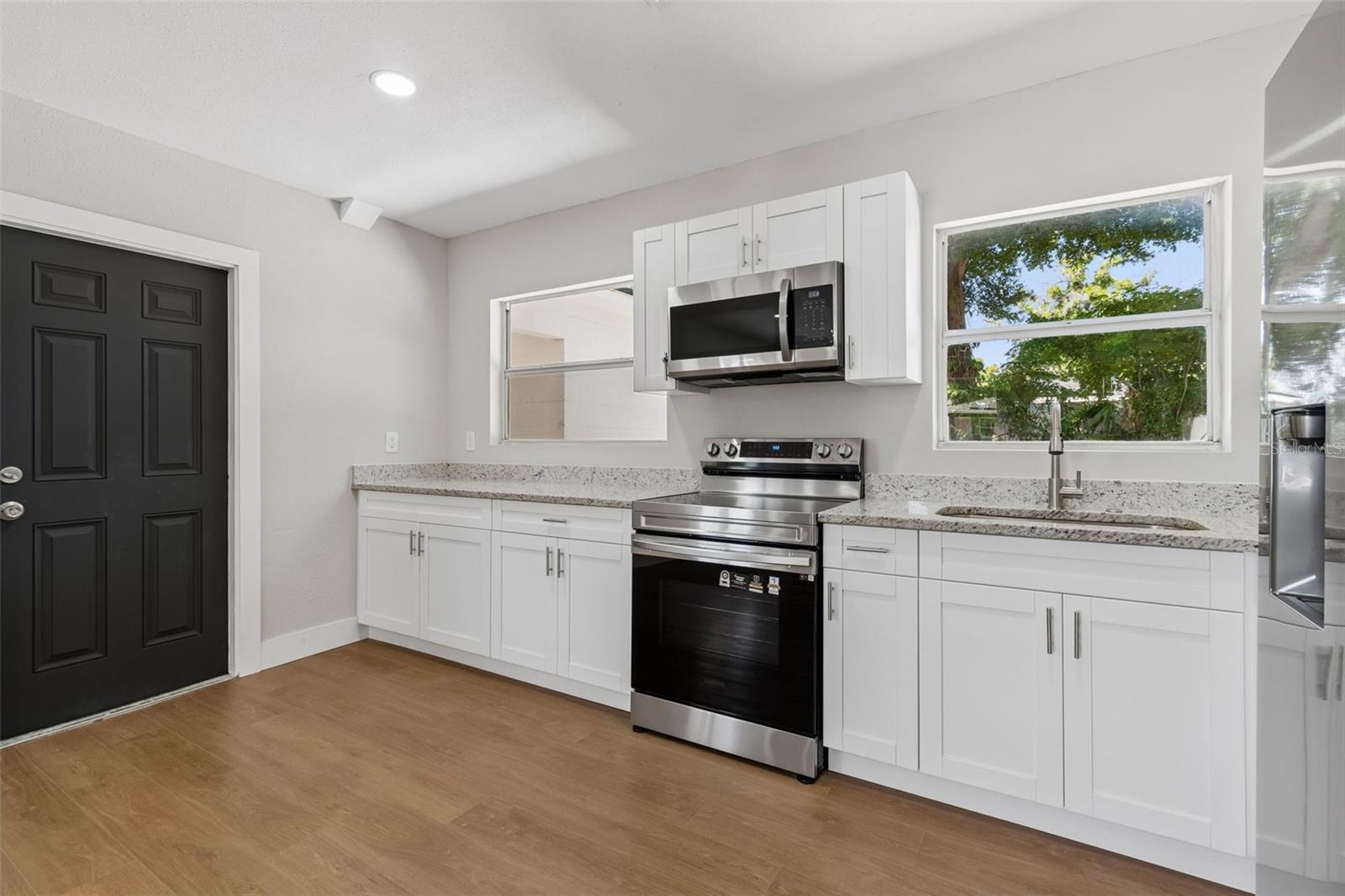 Image 12 of 40 For 11206 Arden Avenue