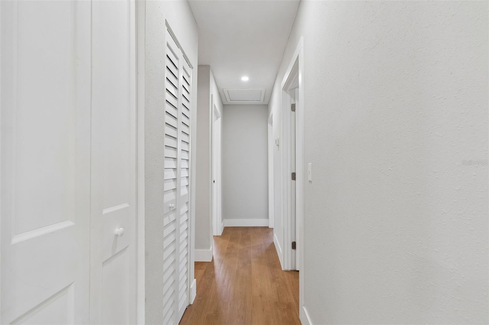 Image 16 of 40 For 11206 Arden Avenue