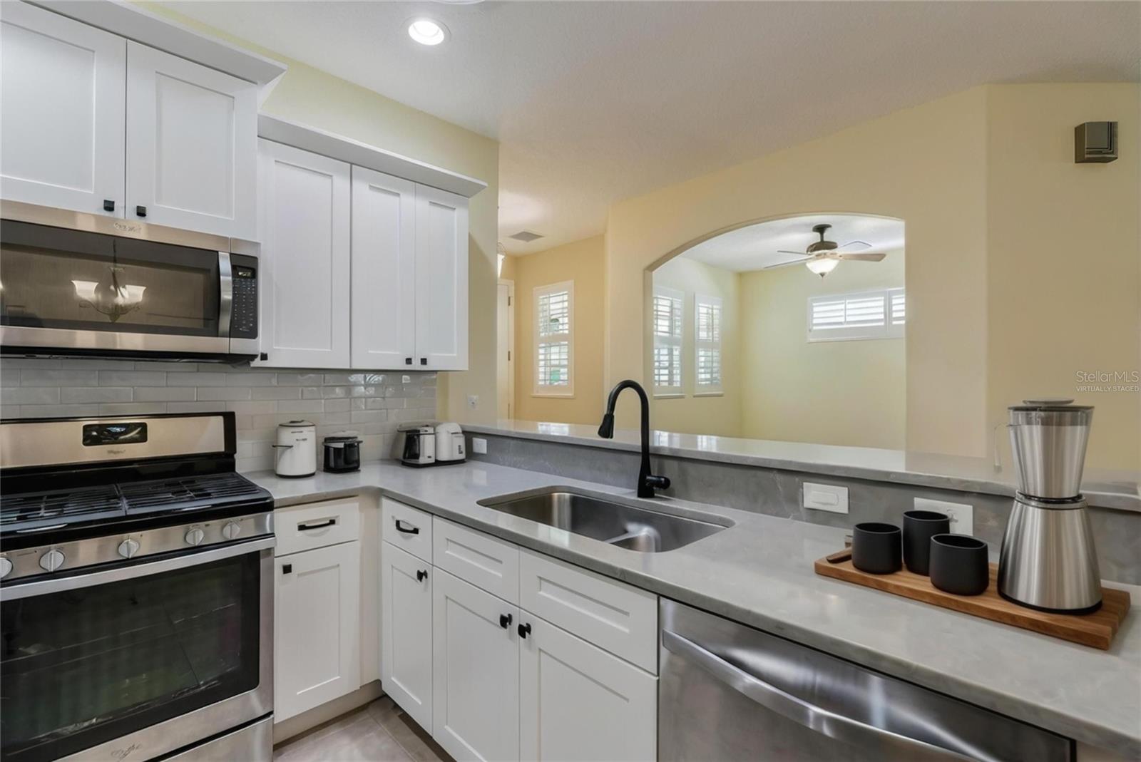 Image 17 of 50 For 7534 15th Lane