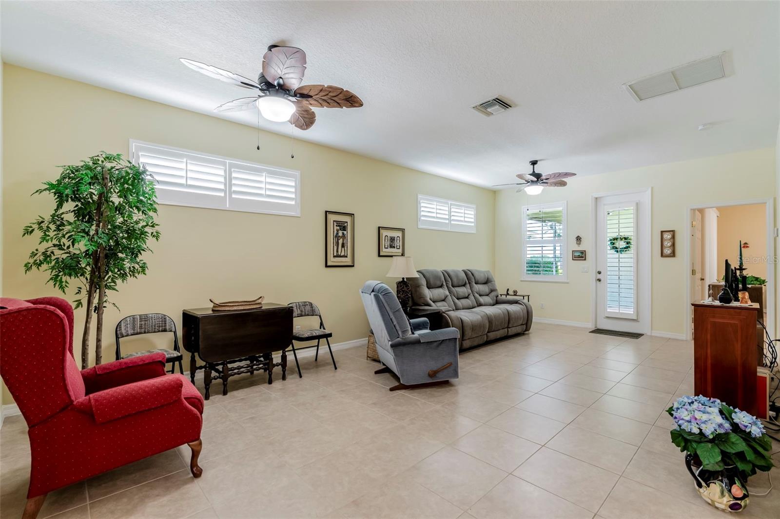 Image 8 of 50 For 7534 15th Lane