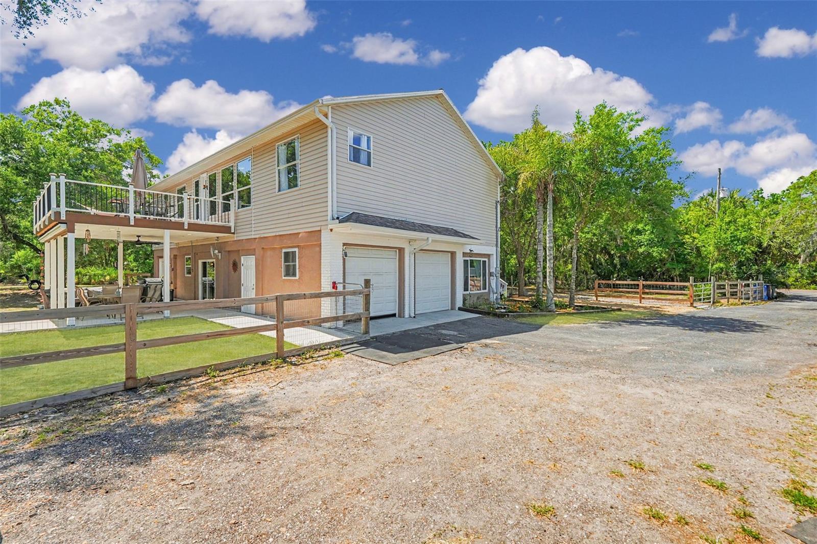 Image 4 of 50 For 3108 Arrowsmith Road