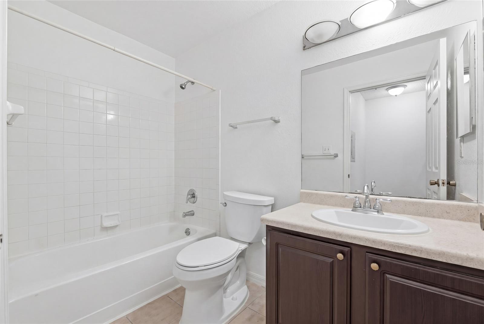 Image 12 of 33 For 10265 Gandy Boulevard N 1806