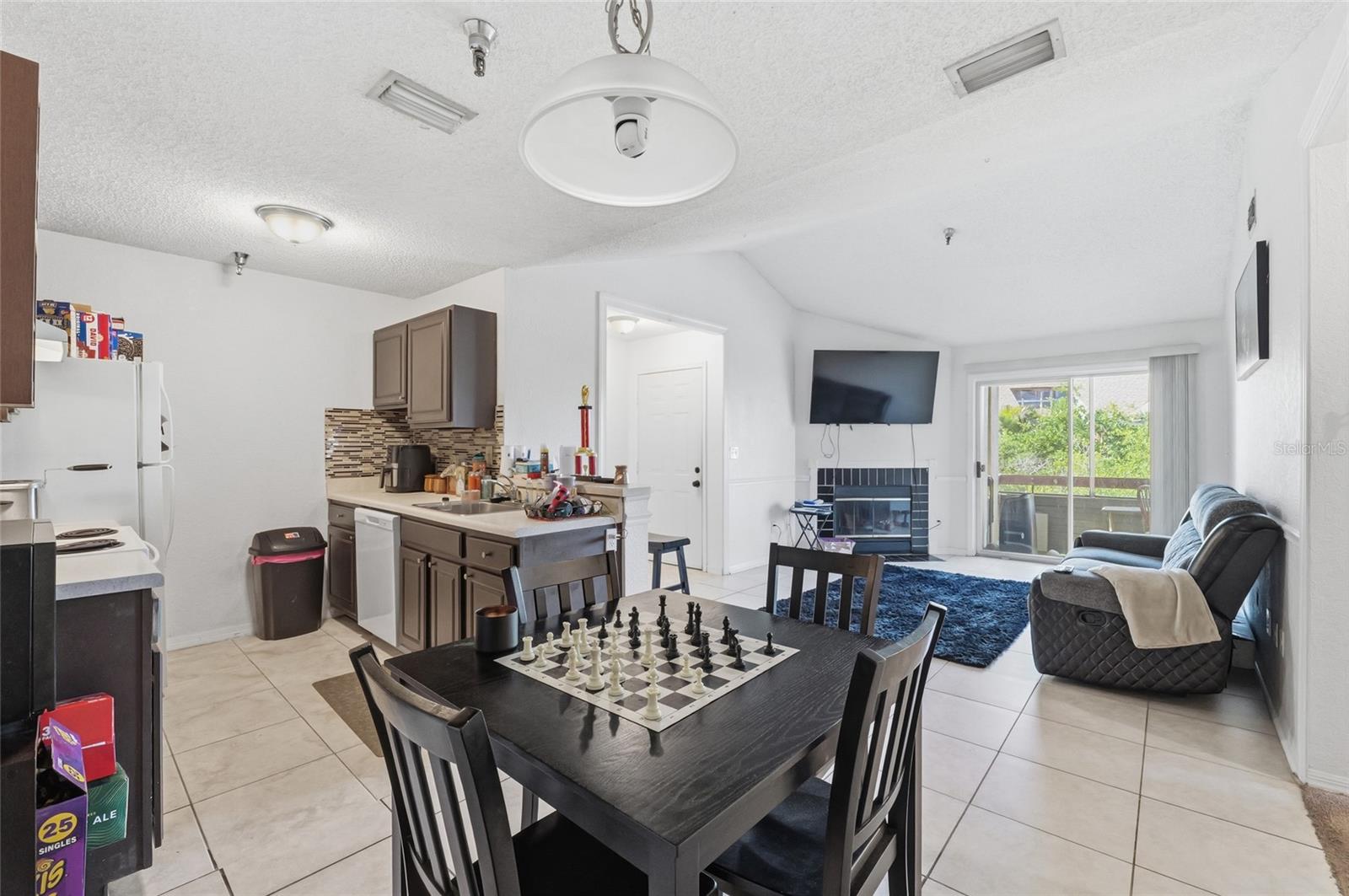 Image 8 of 33 For 10265 Gandy Boulevard N 1806