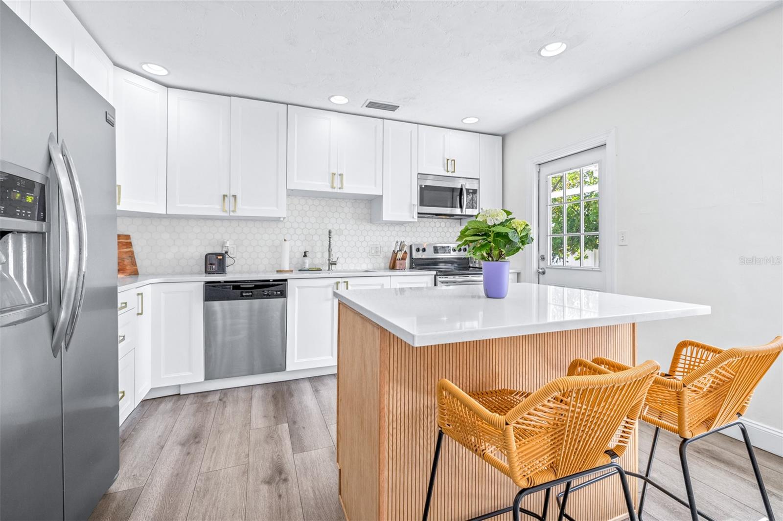 Image 13 of 43 For 2991 38th Street N