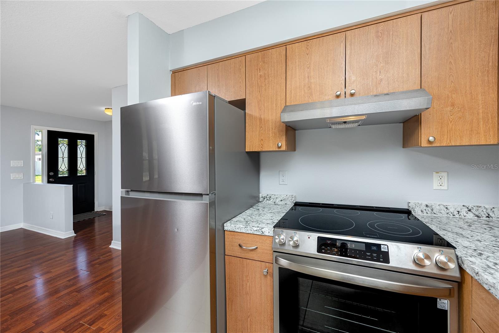 Image 19 of 45 For 2372 18th Avenue Sw
