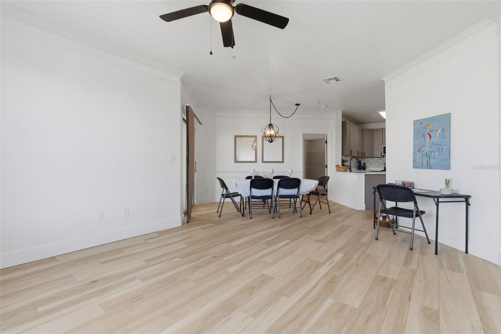 Image 15 of 58 For 4323 Bayside Village Drive 312