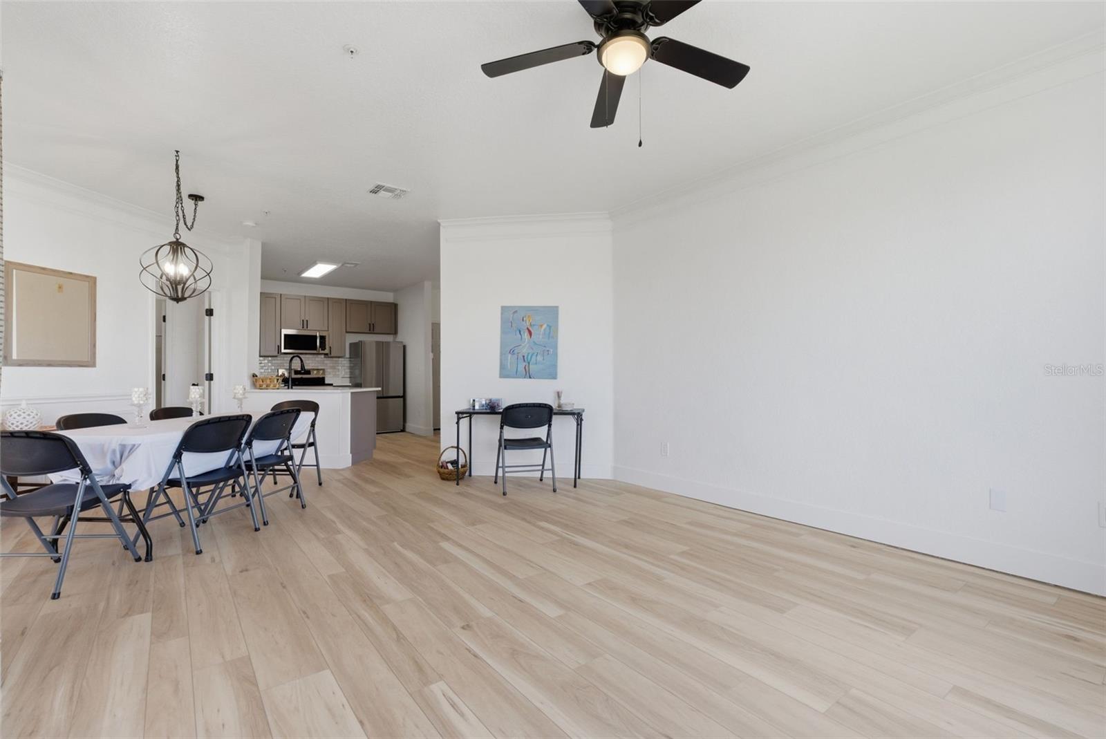 Image 16 of 58 For 4323 Bayside Village Drive 312