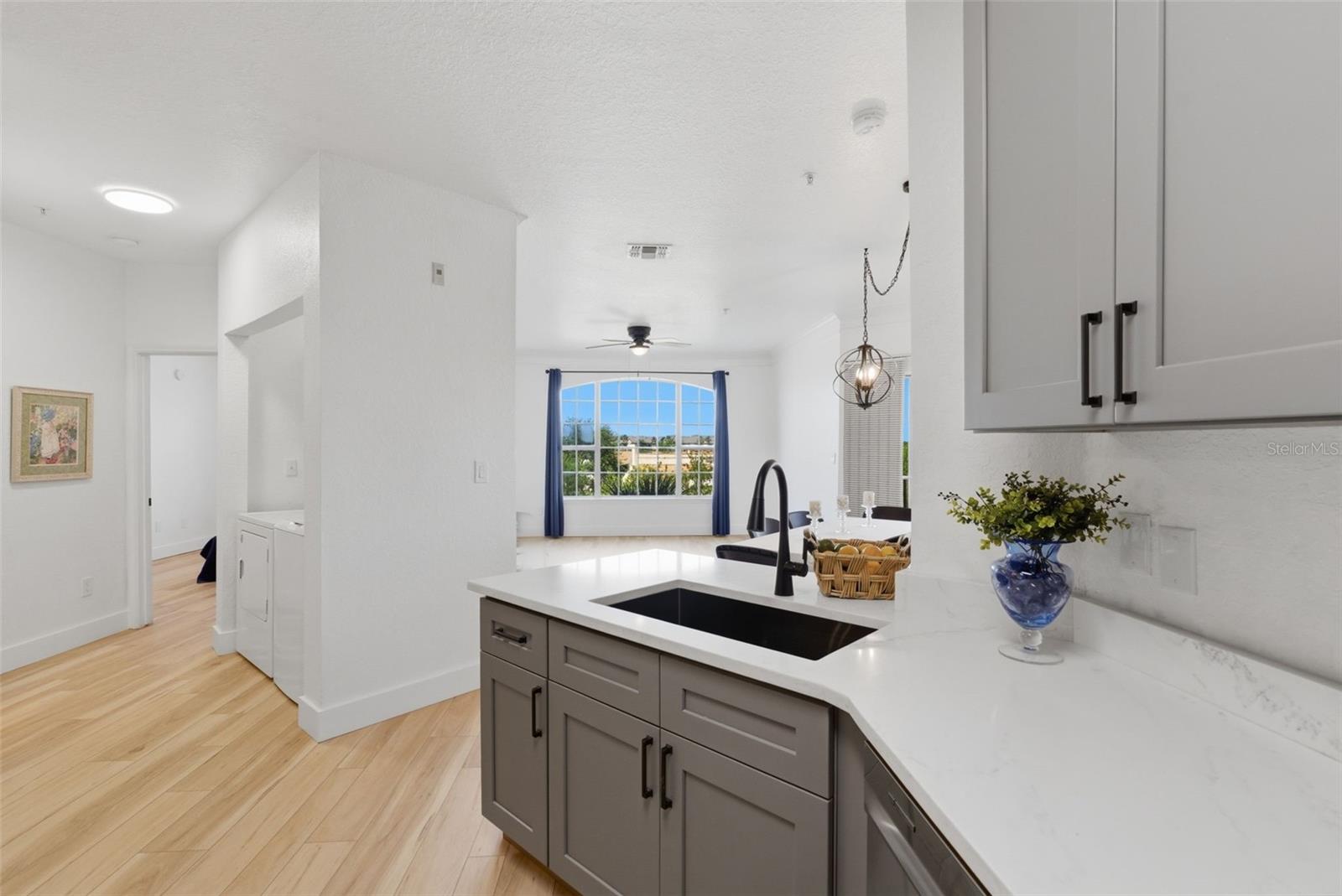 Image 7 of 58 For 4323 Bayside Village Drive 312