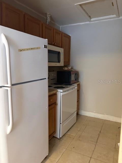 Image 2 of 5 For 1562 Jefferson Avenue