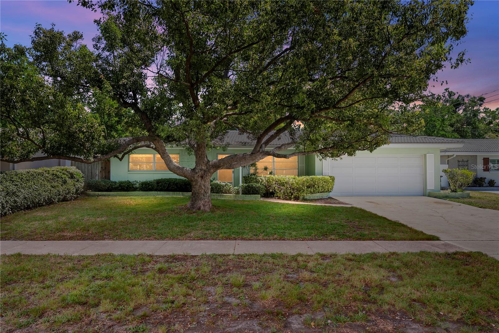 Details for 1413 Embassy Drive, CLEARWATER, FL 33764