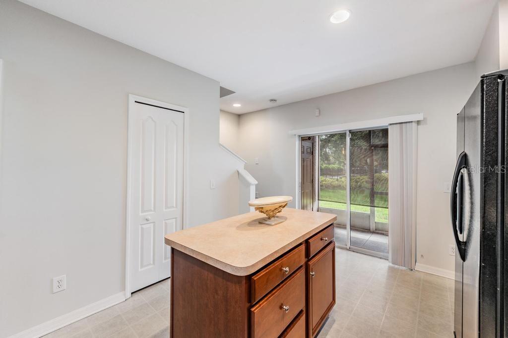 Image 13 of 25 For 12441 Foxmoor Peak Drive