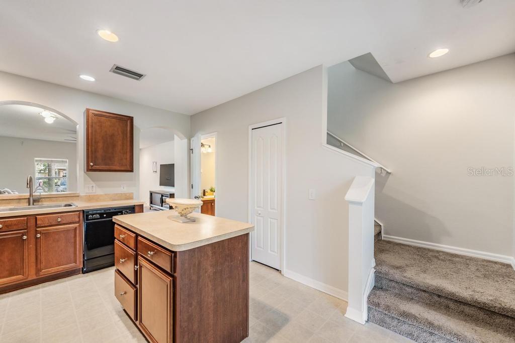 Image 14 of 25 For 12441 Foxmoor Peak Drive