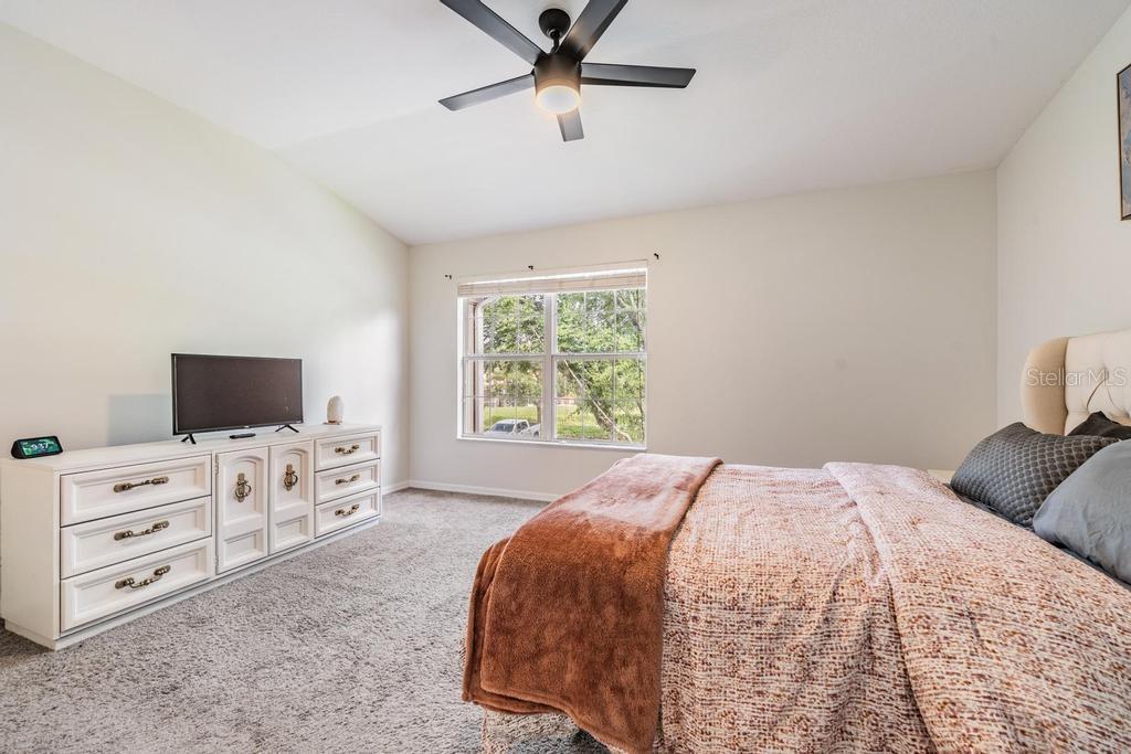 Image 15 of 25 For 12441 Foxmoor Peak Drive