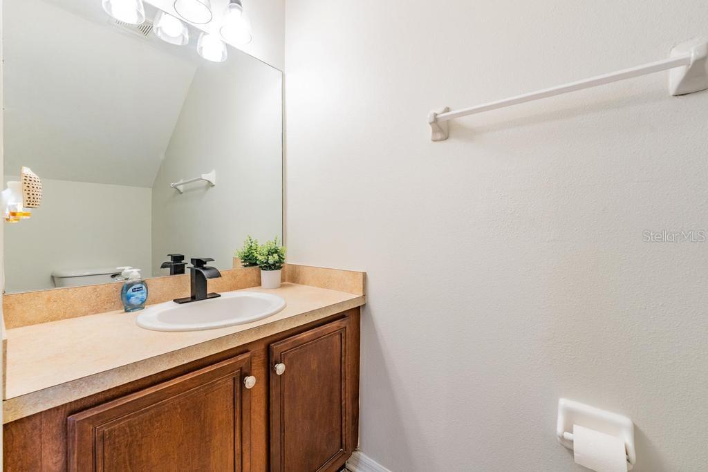 Image 17 of 25 For 12441 Foxmoor Peak Drive