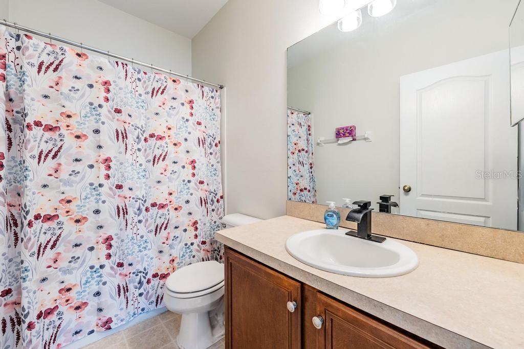 Image 20 of 25 For 12441 Foxmoor Peak Drive