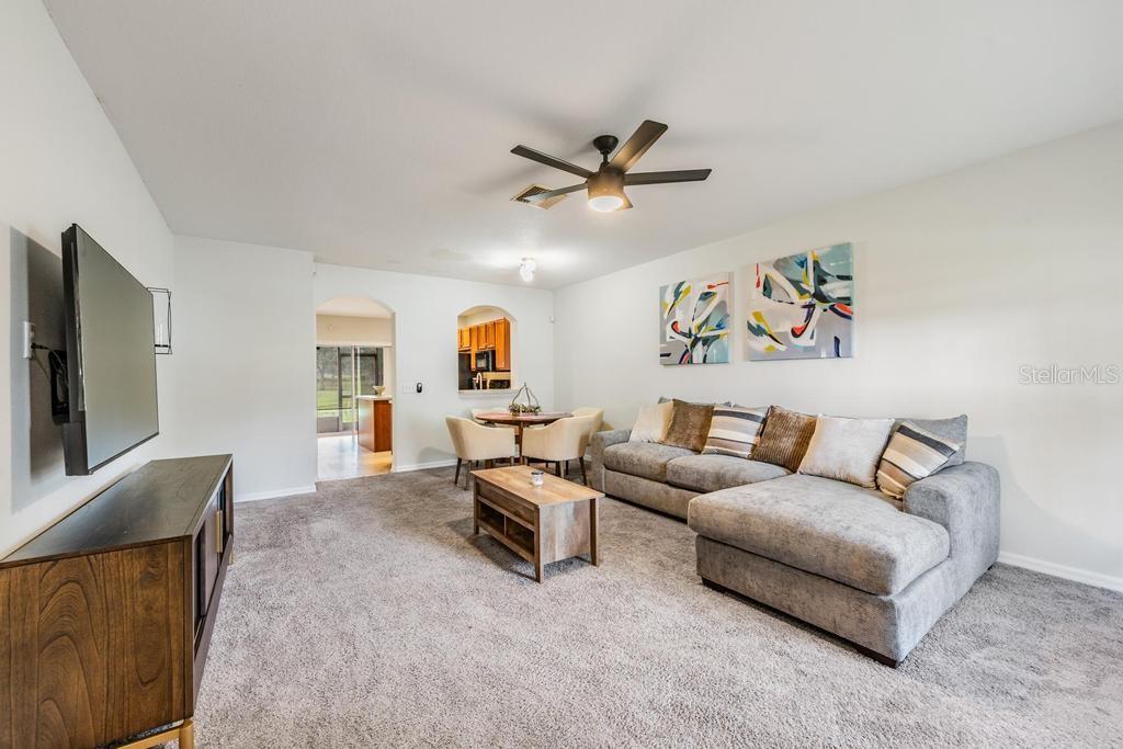 Image 4 of 25 For 12441 Foxmoor Peak Drive