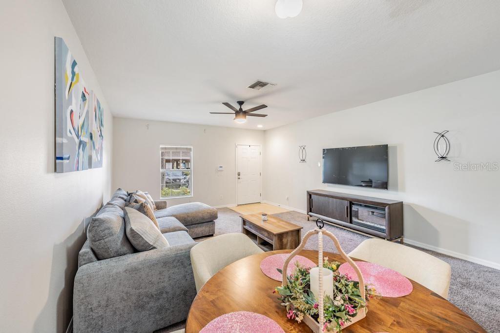 Image 8 of 25 For 12441 Foxmoor Peak Drive