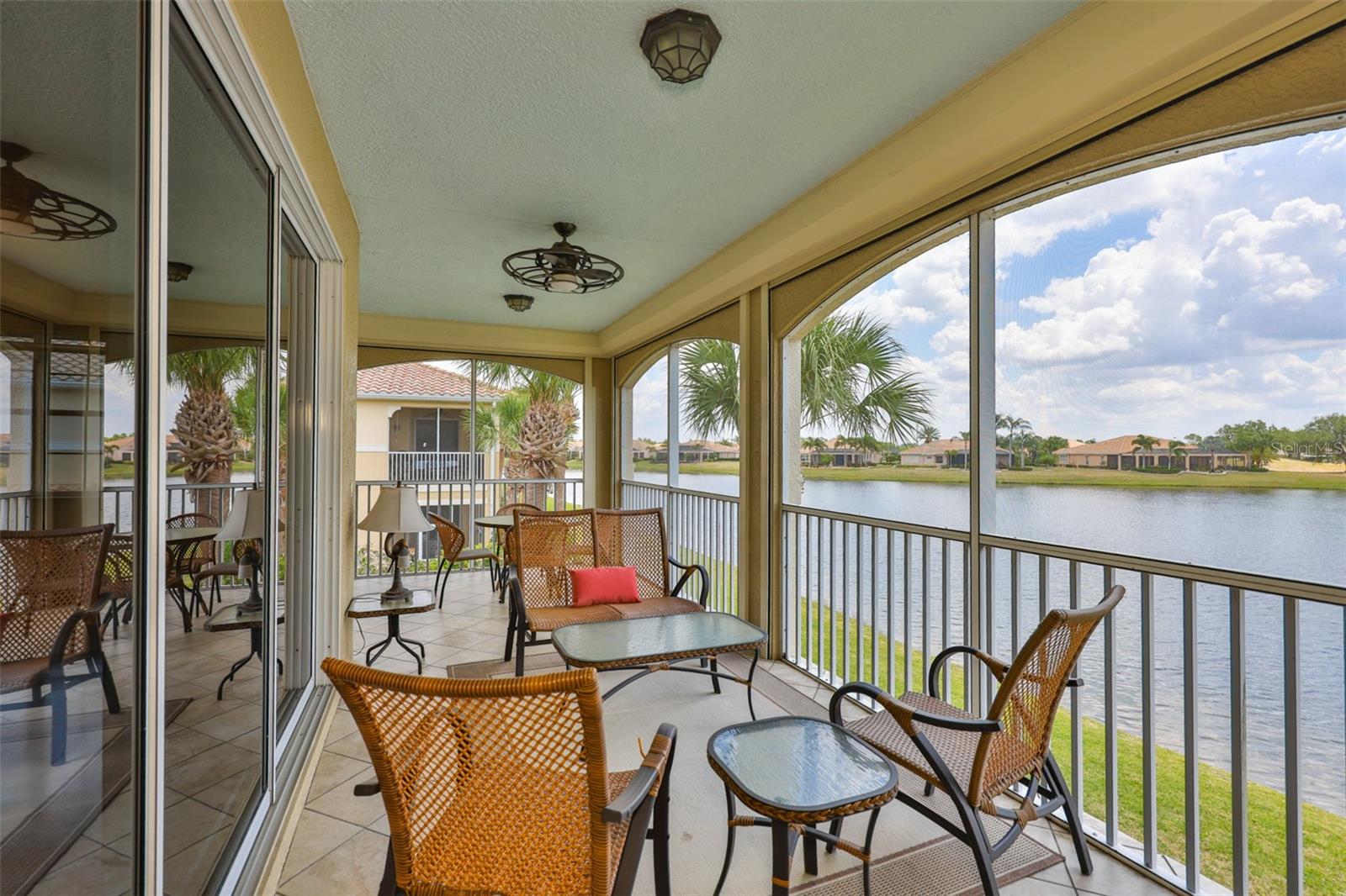 Image 16 of 40 For 1368 Emerald Dunes Drive