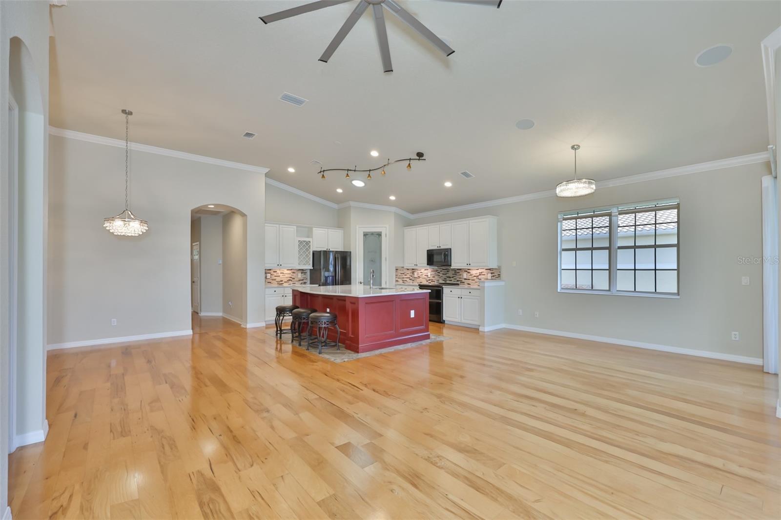 Image 24 of 40 For 1368 Emerald Dunes Drive