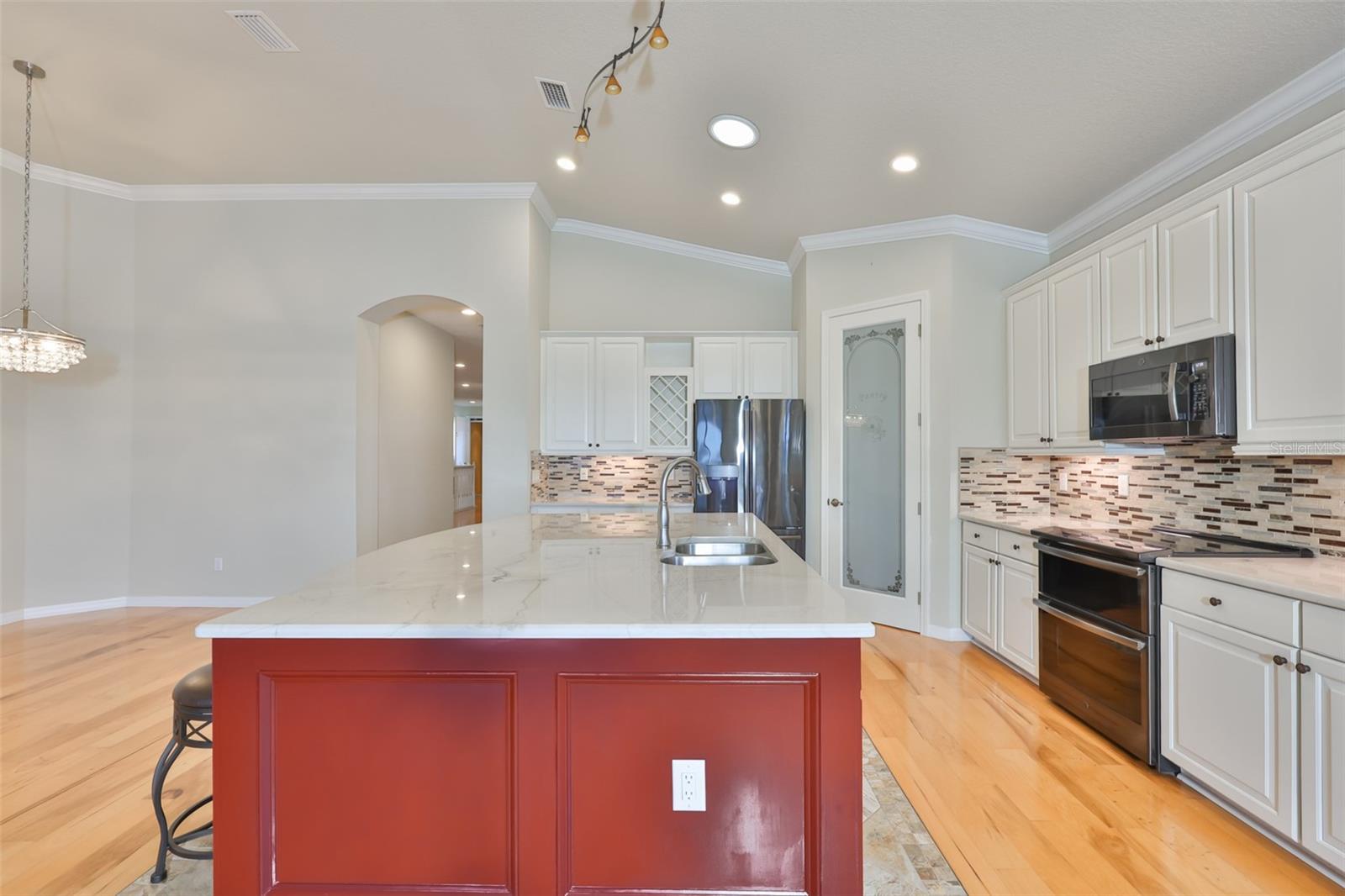 Image 7 of 40 For 1368 Emerald Dunes Drive