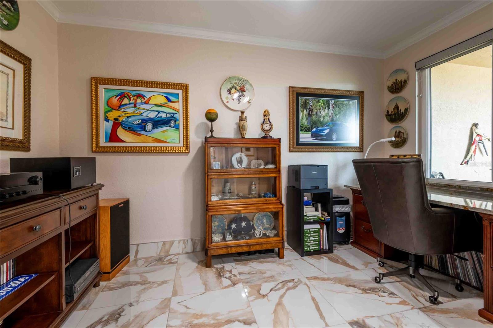 Image 23 of 43 For 4737 Dolphin Cay Lane S 407