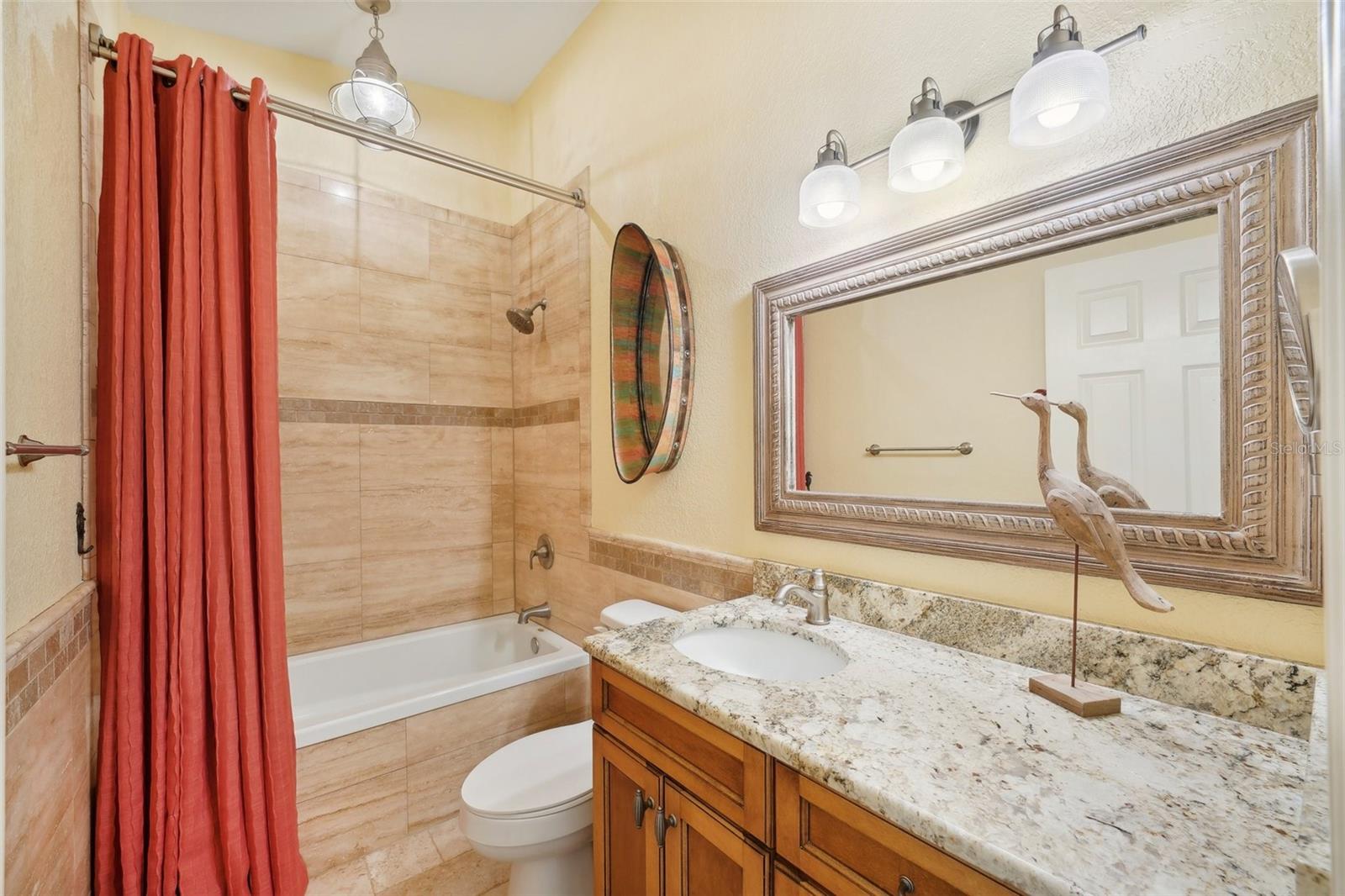 Image 21 of 57 For 637 Pinellas Bayway  105