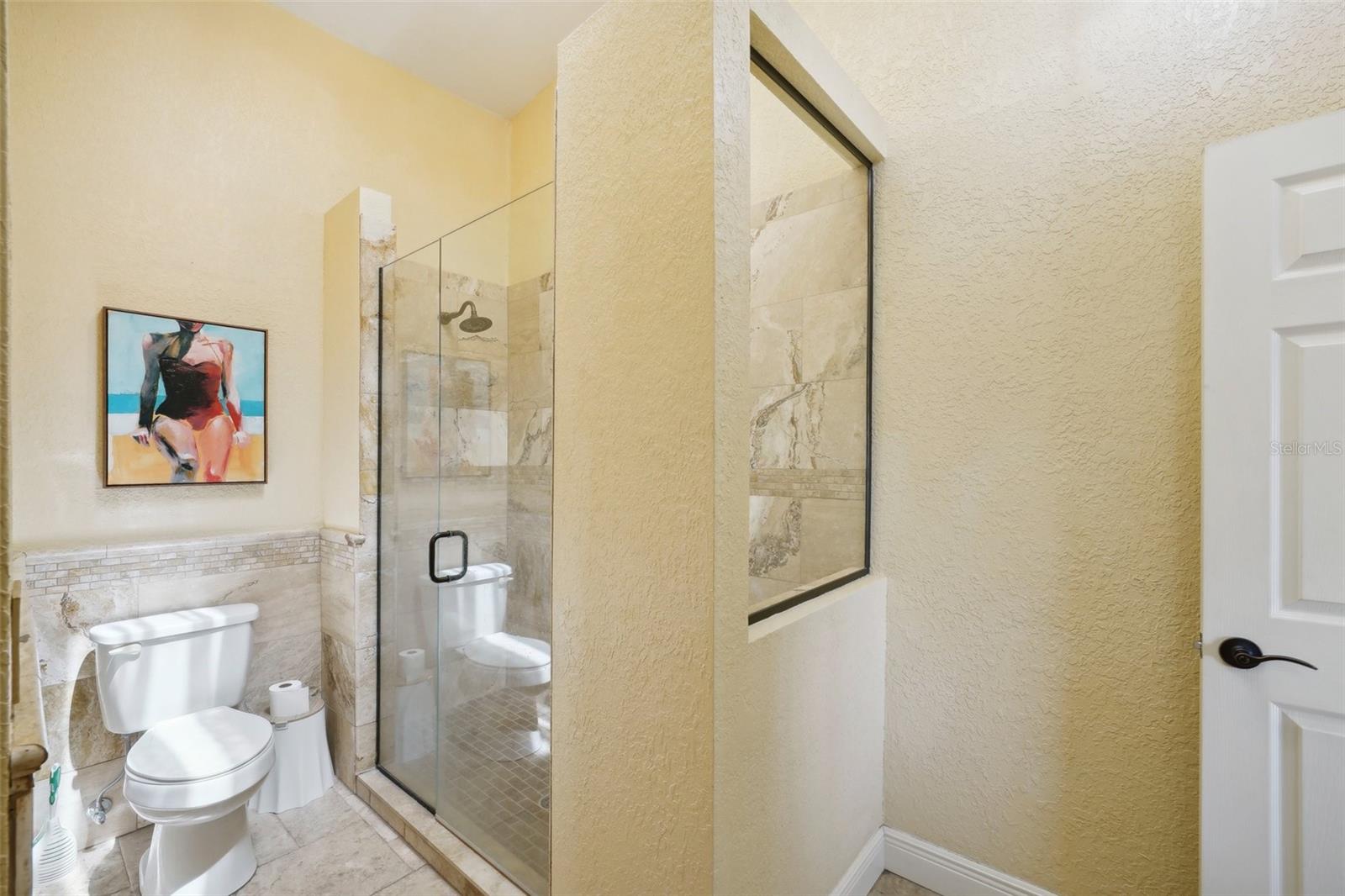 Image 28 of 57 For 637 Pinellas Bayway  105